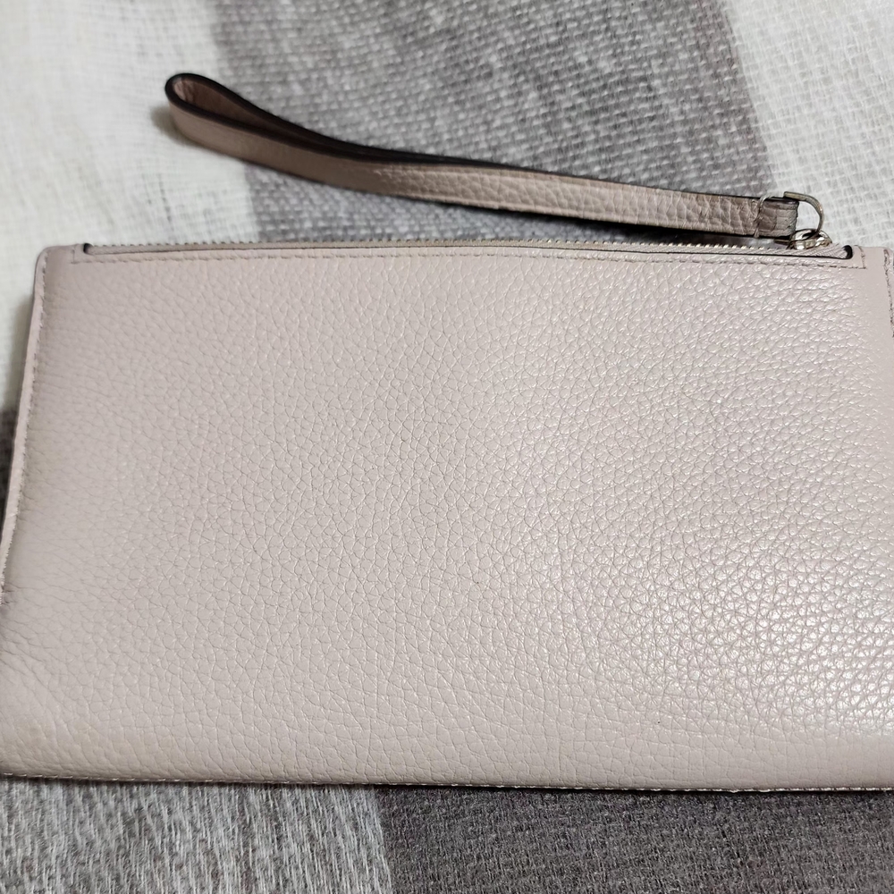 Kate Spade Cream and Tan Leather Wristlet - Picture 3 of 12